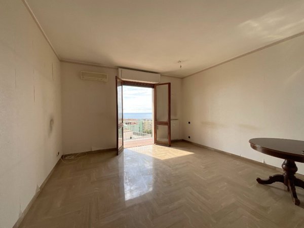 appartamento in vendita a Savona