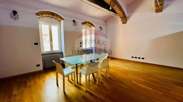 appartamento in vendita a Savona in zona Centro Storico