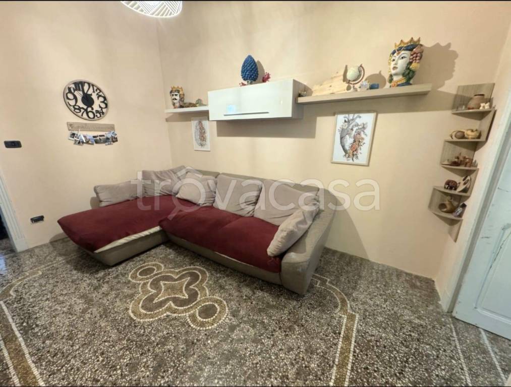 appartamento in vendita a Savona in zona Centro Storico