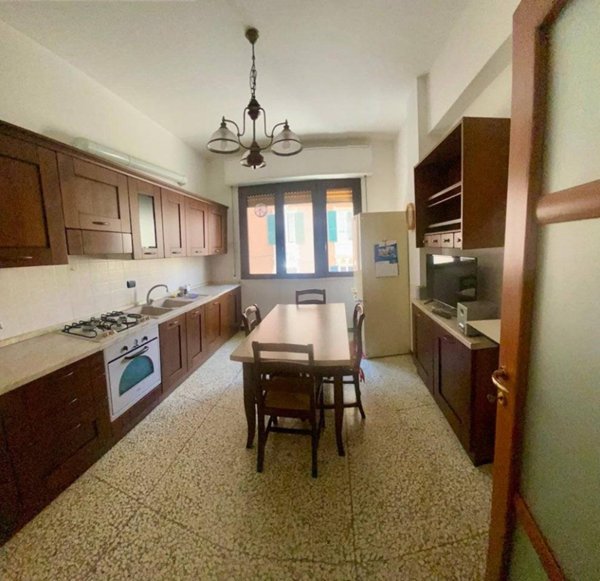 appartamento in vendita a Savona in zona Centro Storico
