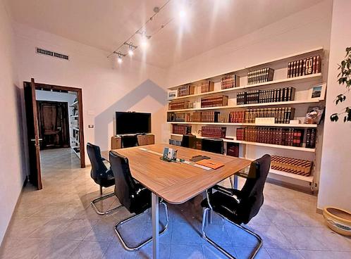 appartamento in vendita a Savona in zona Centro Storico