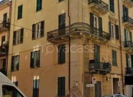 appartamento in vendita a Savona