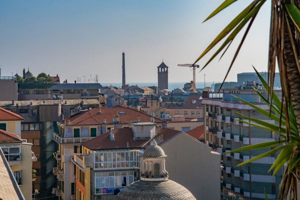 appartamento in vendita a Savona in zona Centro Storico