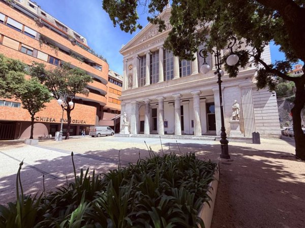 appartamento in vendita a Savona