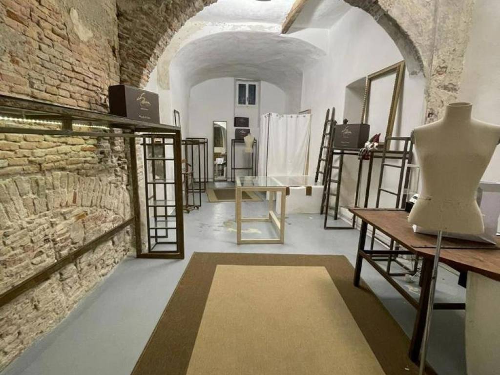 monolocale in vendita a Savona in zona Centro Storico