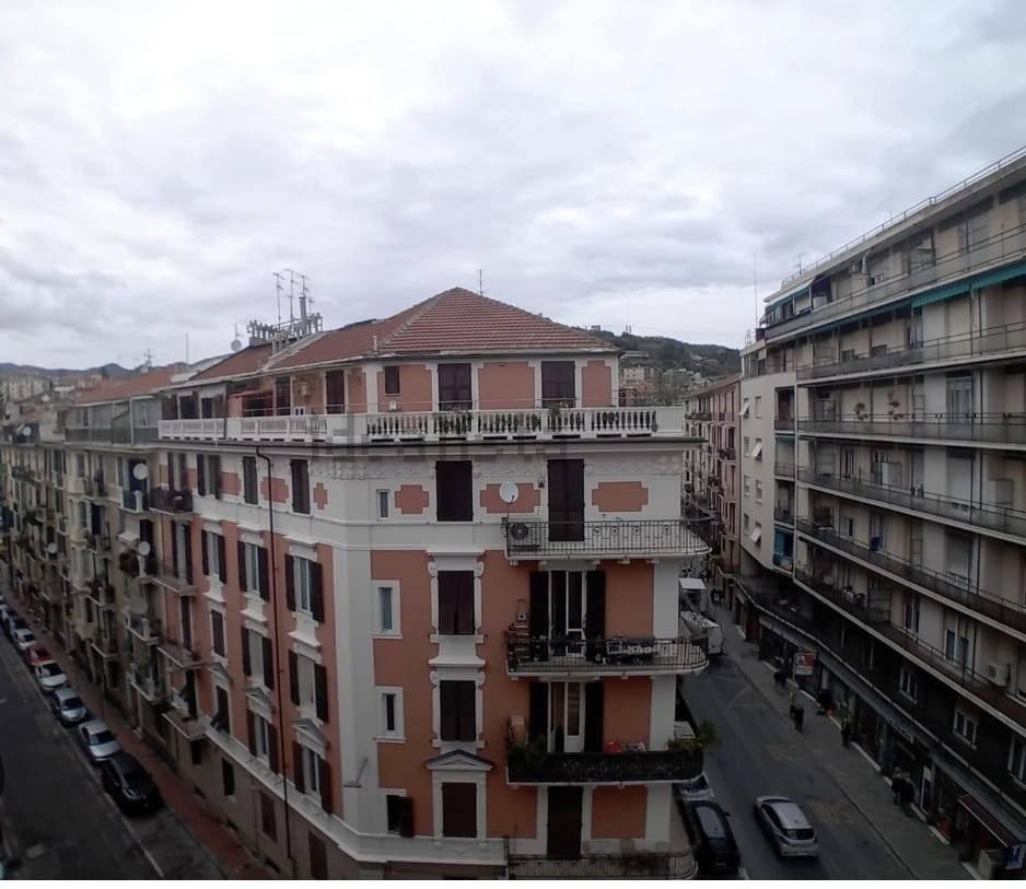 appartamento in vendita a Savona