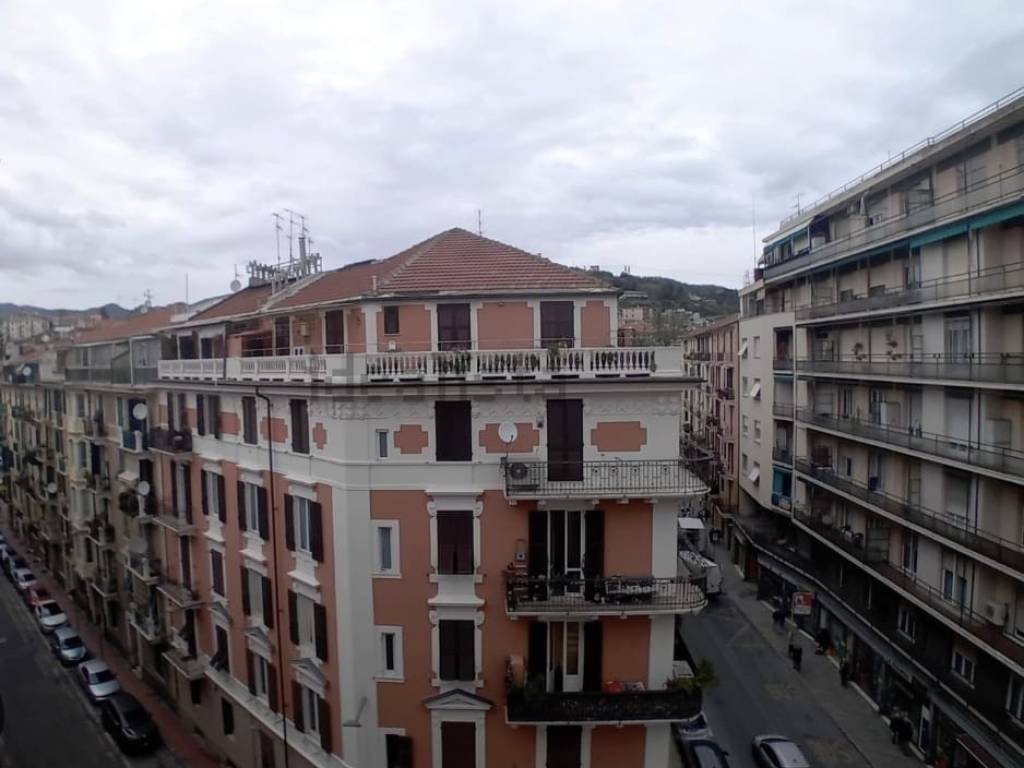 appartamento in vendita a Savona