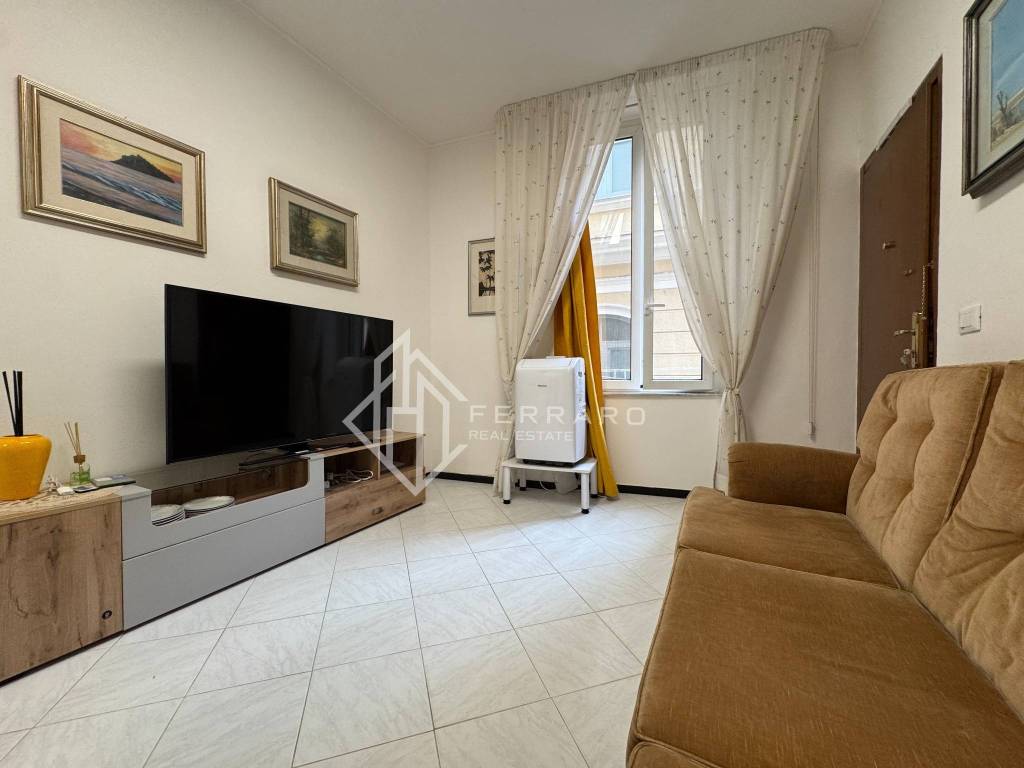 appartamento in vendita a Savona in zona Centro Storico