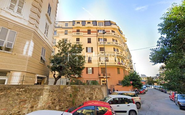 appartamento in vendita a Savona in zona Centro Storico