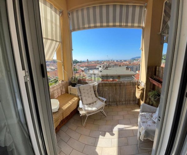 appartamento in vendita a Savona