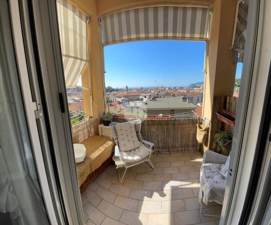 appartamento in vendita a Savona