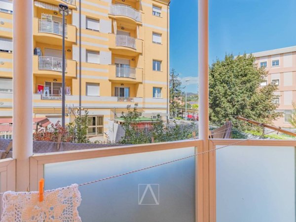 appartamento in vendita a Savona