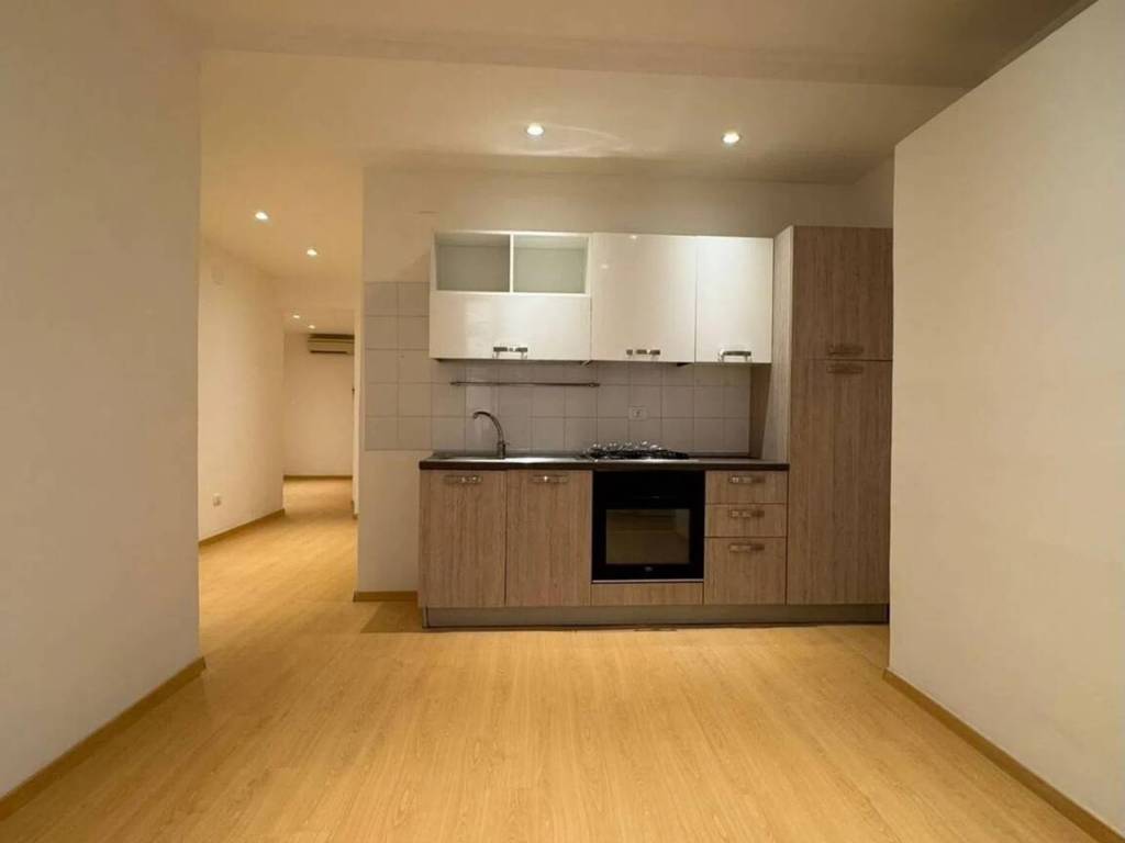 appartamento in vendita a Savona in zona Centro Storico