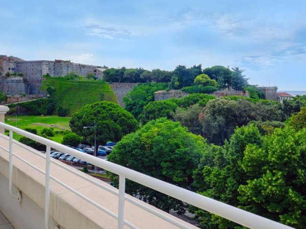 appartamento in vendita a Savona in zona Centro Storico
