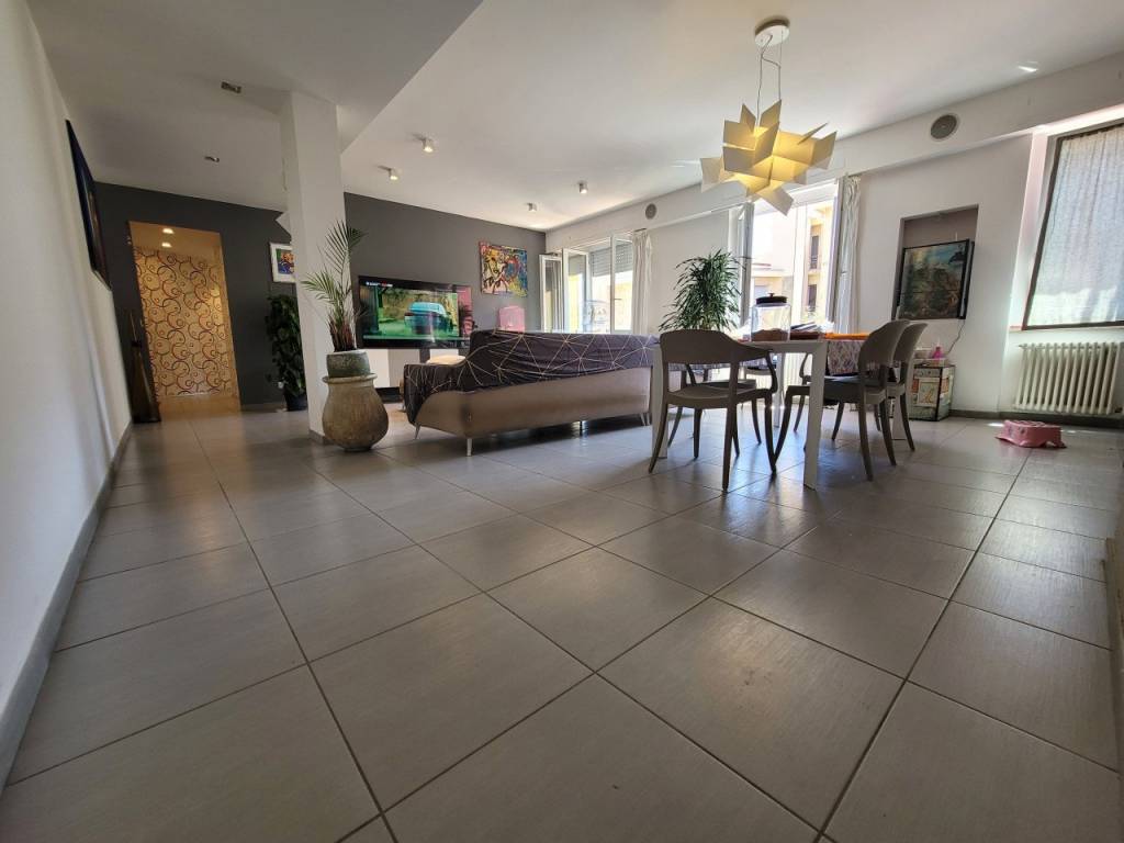 appartamento in vendita a Savona