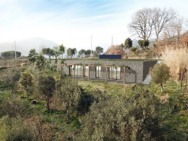 casa indipendente in vendita a Savona in zona Santuario