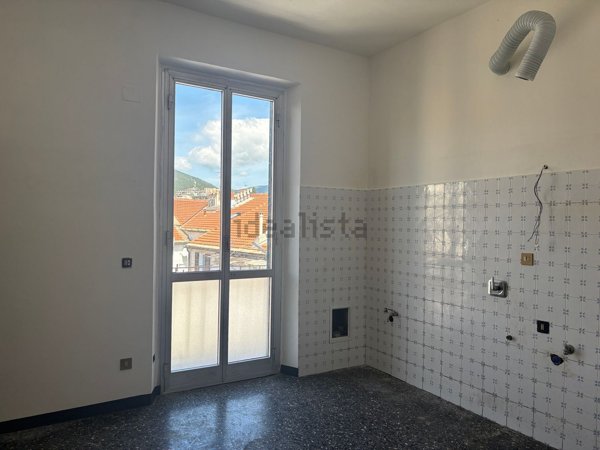 appartamento in vendita a Savona