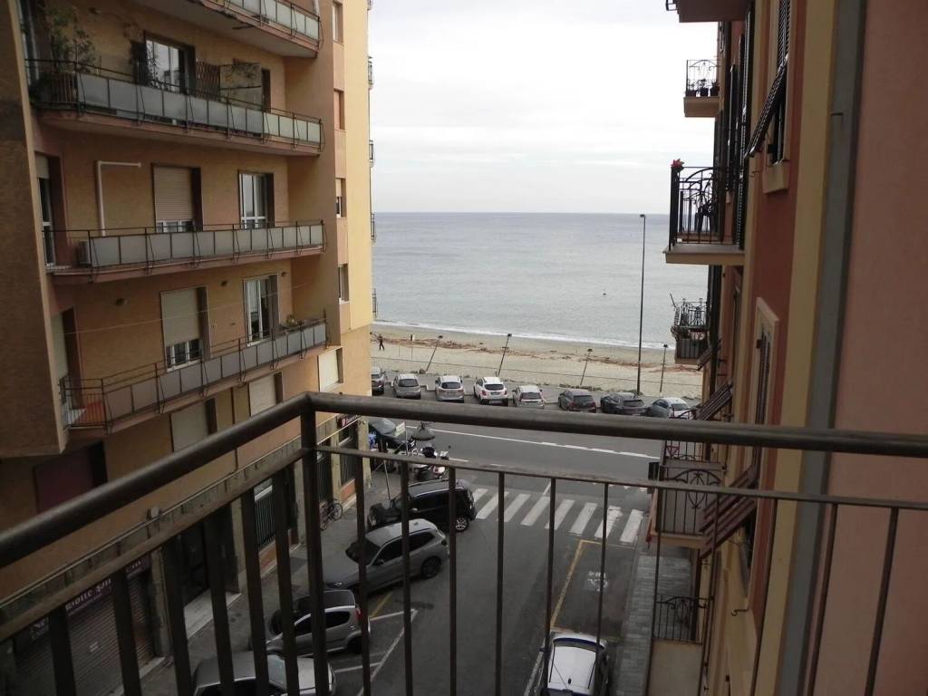 appartamento in vendita a Savona