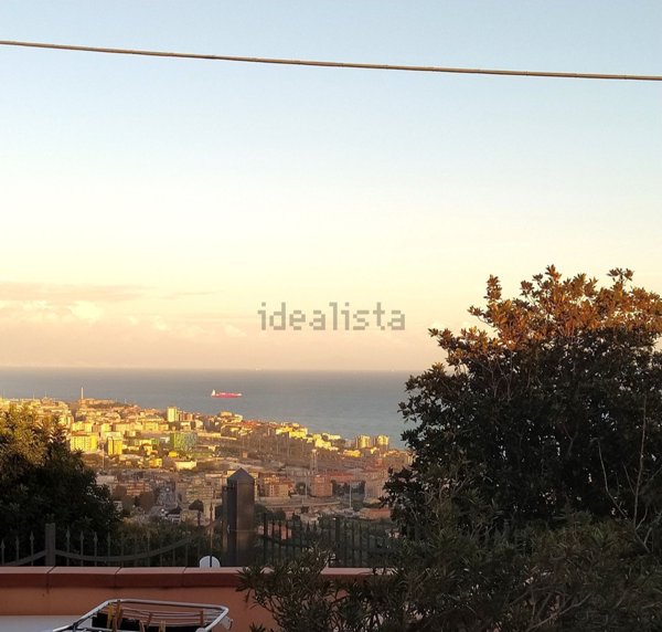casa indipendente in vendita a Savona in zona Madonna del Monte