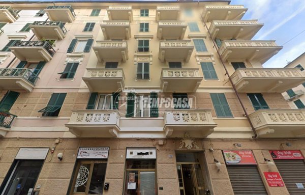 appartamento in vendita a Savona in zona Centro Storico