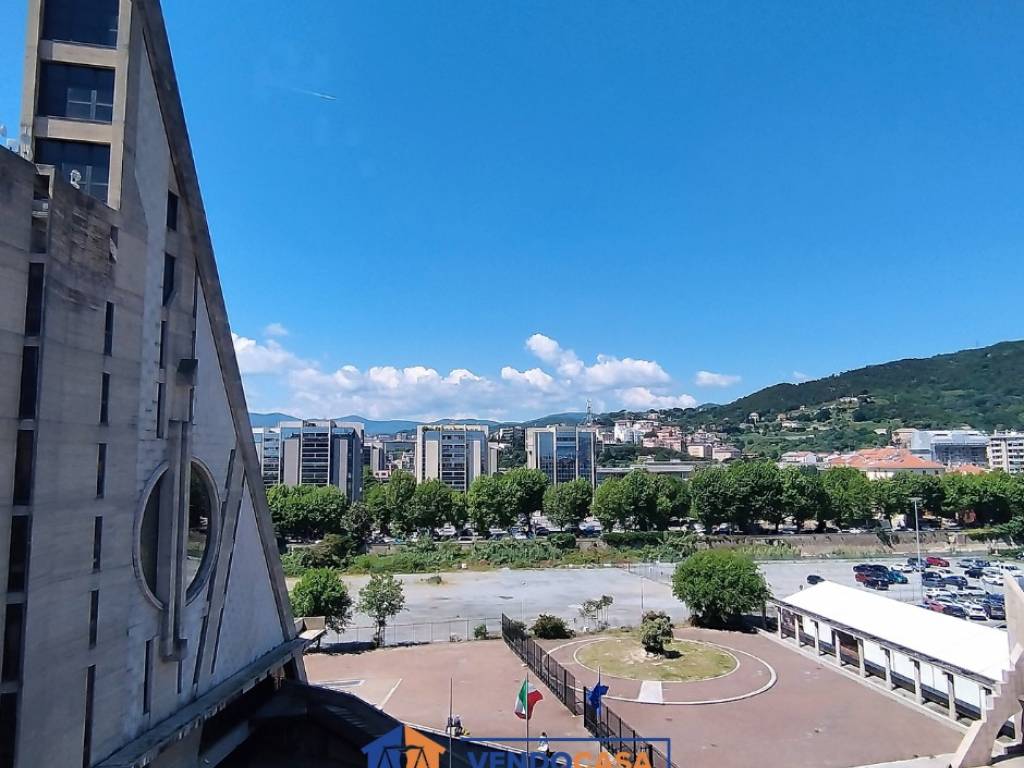 appartamento in vendita a Savona in zona Centro Storico