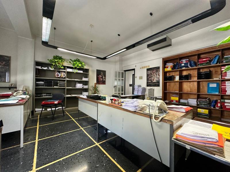 ufficio in vendita a Savona