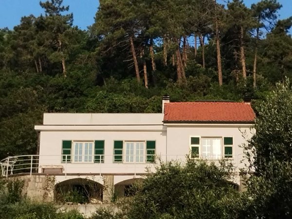 casa indipendente in vendita a Savona in zona Marmorassi