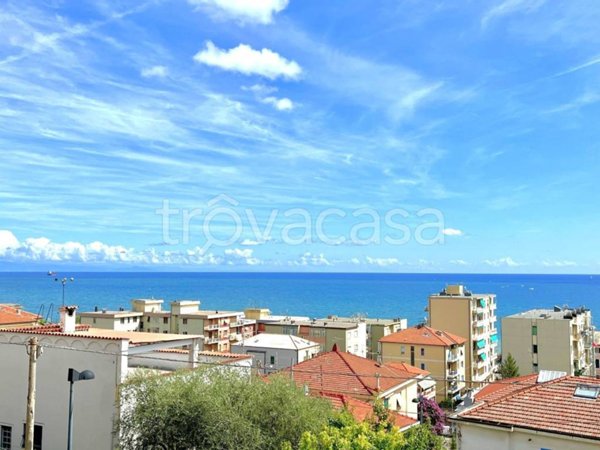 appartamento in vendita a Savona
