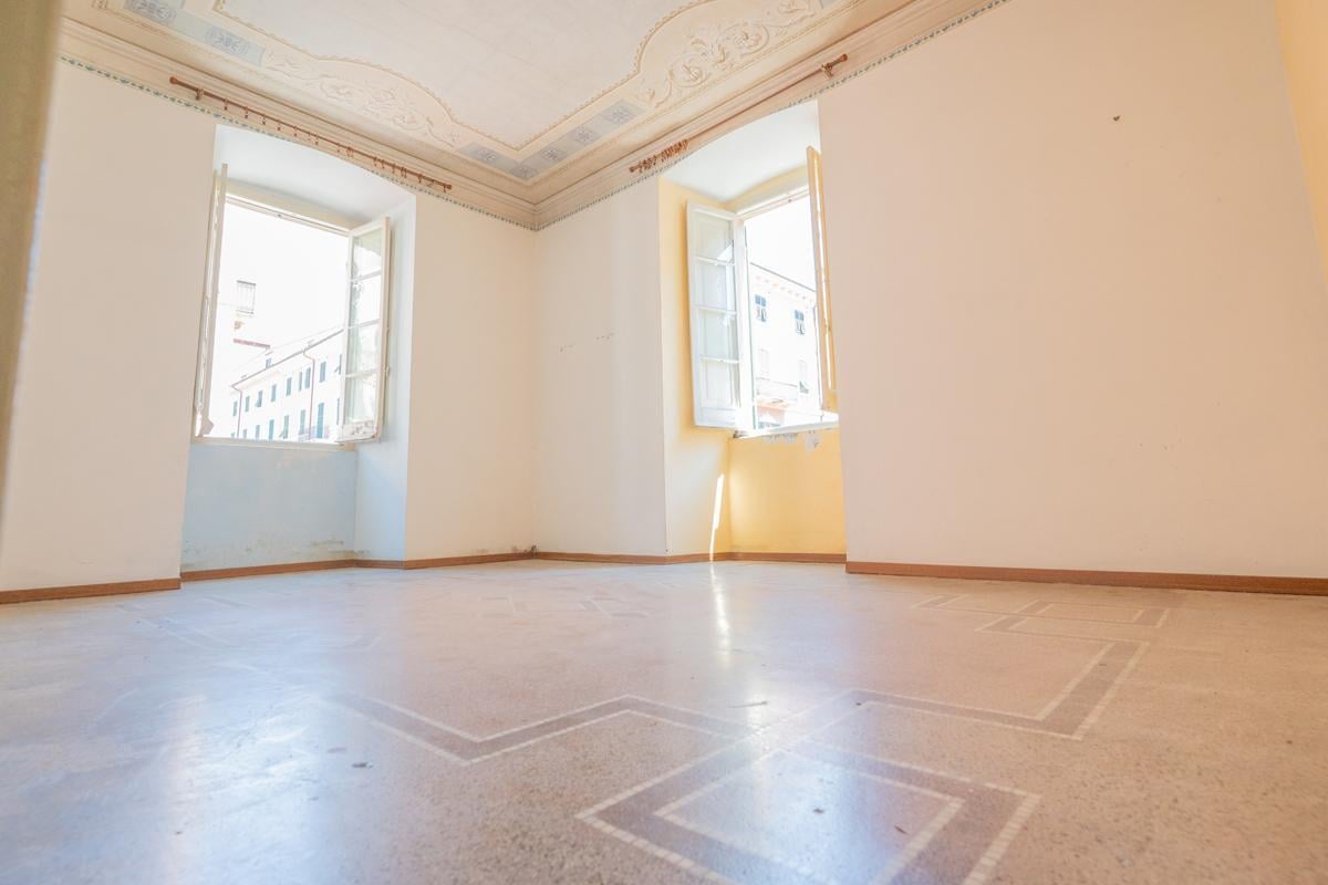 appartamento in vendita a Savona