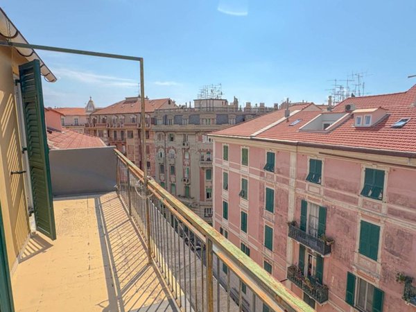 appartamento in vendita a Savona in zona Centro Storico