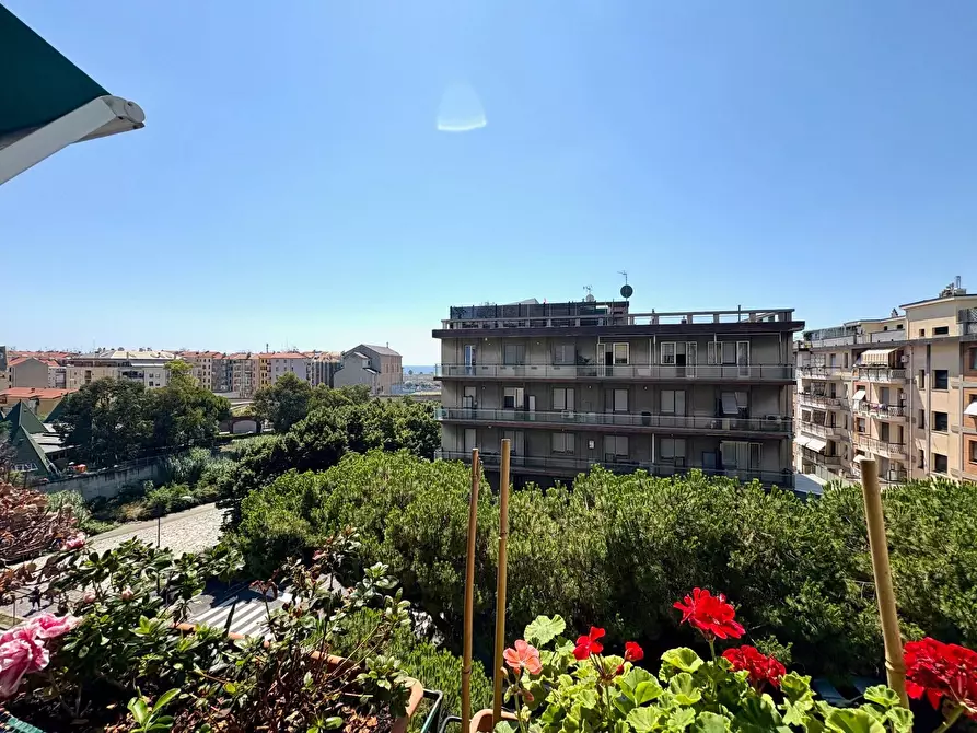 appartamento in vendita a Savona in zona Centro Storico