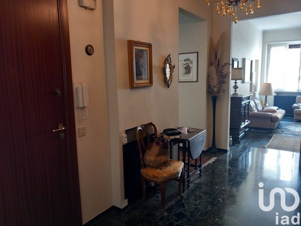 appartamento in vendita a Savona in zona Centro Storico