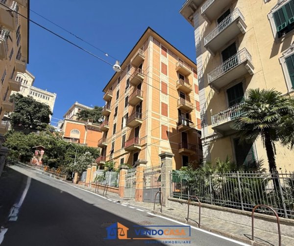 appartamento in vendita a Savona in zona Centro Storico