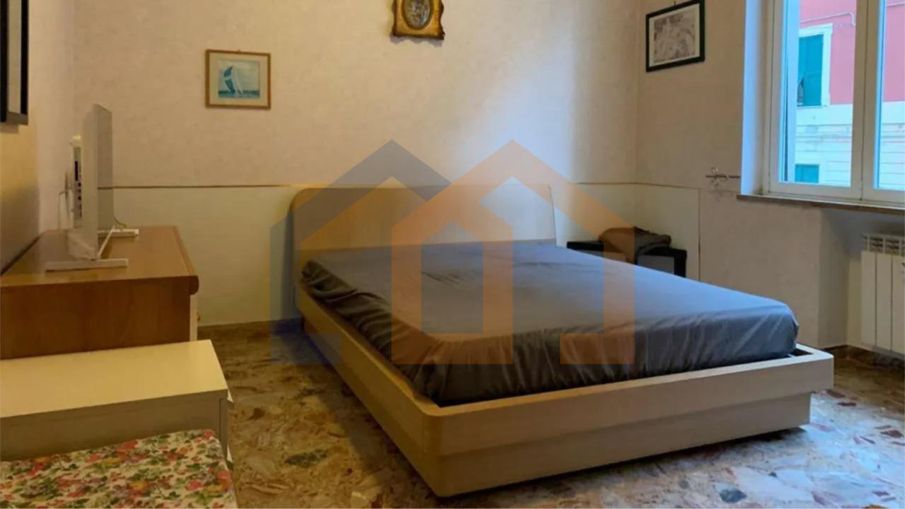 appartamento in vendita a Savona in zona Centro Storico