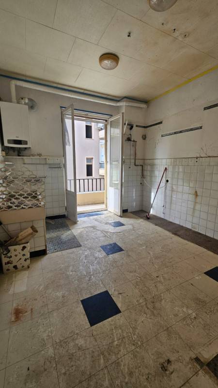 casa indipendente in vendita a Savona in zona Centro Storico