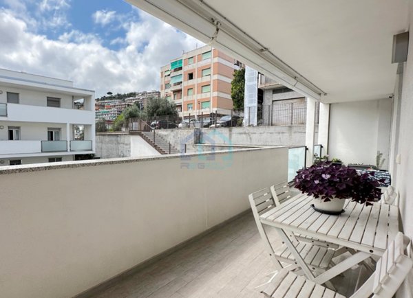 appartamento in vendita a Savona in zona Centro Storico