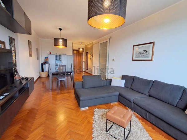 appartamento in vendita a Savona in zona Centro Storico