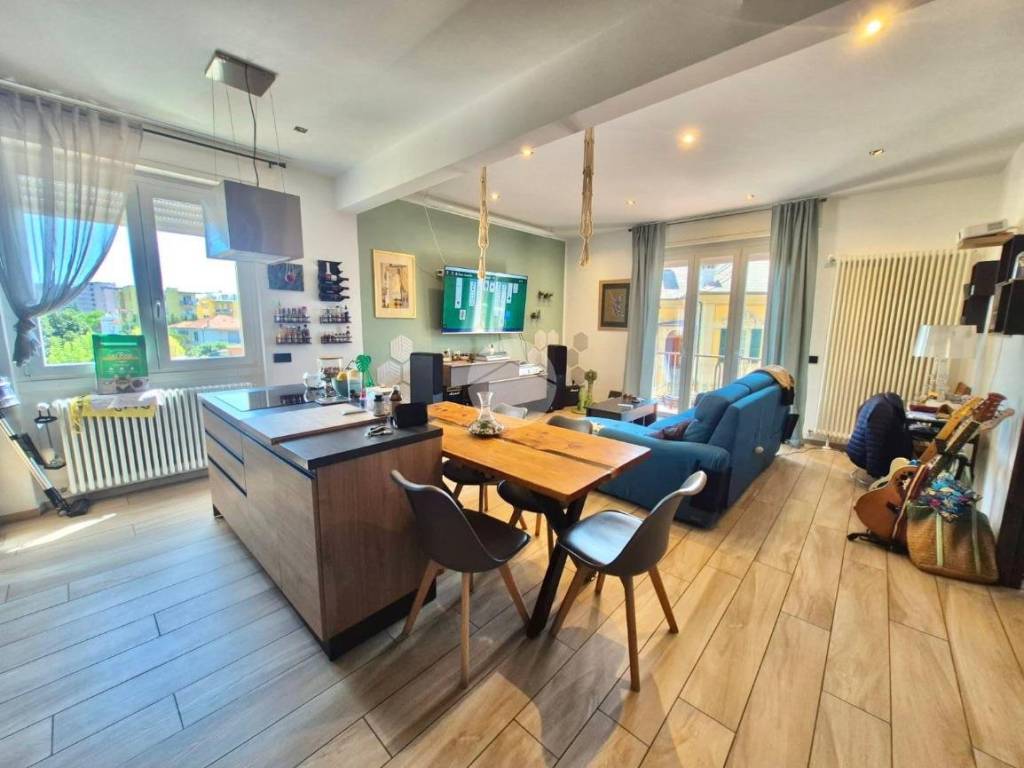 appartamento in vendita a Savona