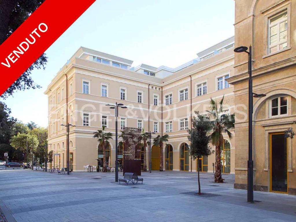 appartamento in vendita a Savona in zona Centro Storico