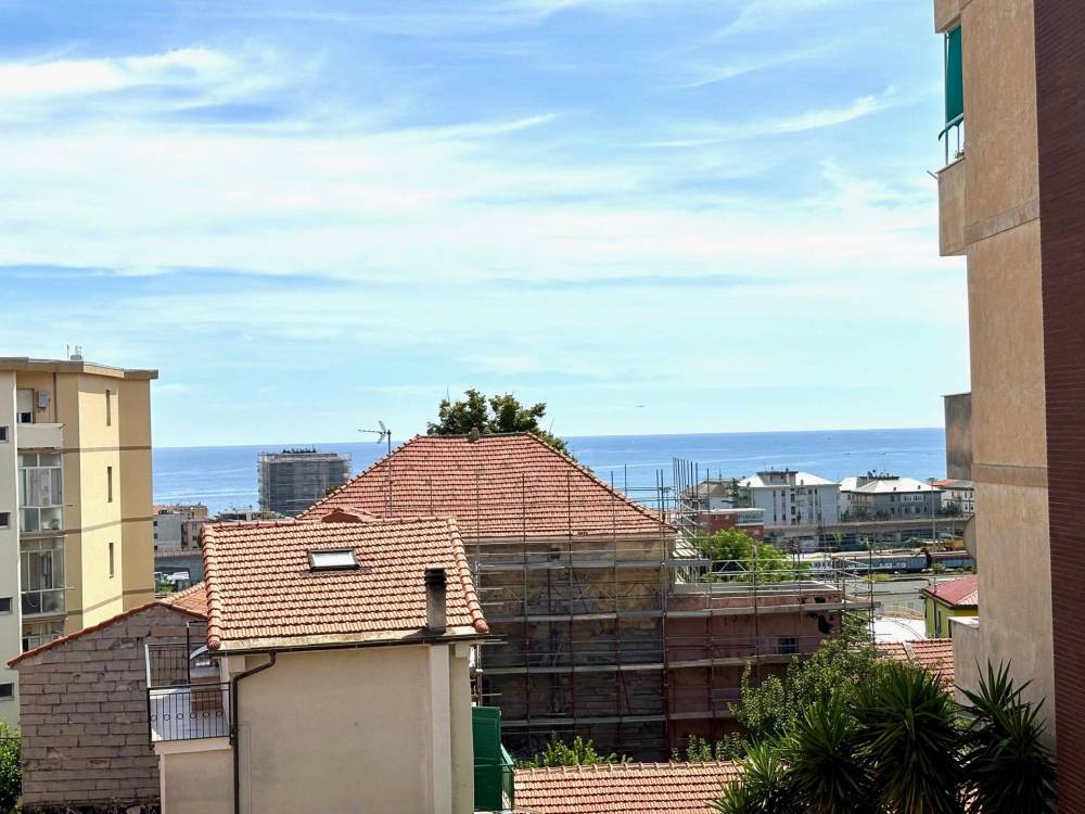 appartamento in vendita a Savona in zona Centro Storico