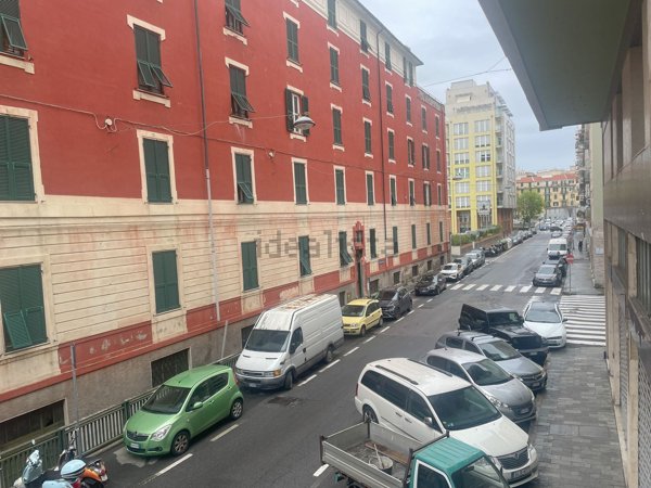 appartamento in vendita a Savona in zona Centro Storico