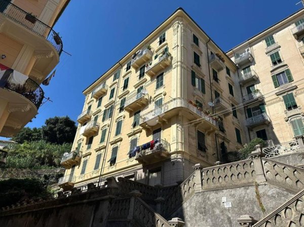 appartamento in vendita a Savona in zona Centro Storico