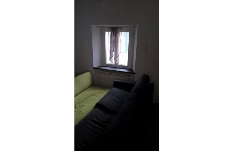 casa indipendente in vendita a Savona in zona Santuario