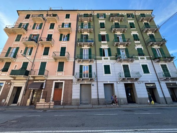appartamento in vendita a Savona in zona Centro Storico