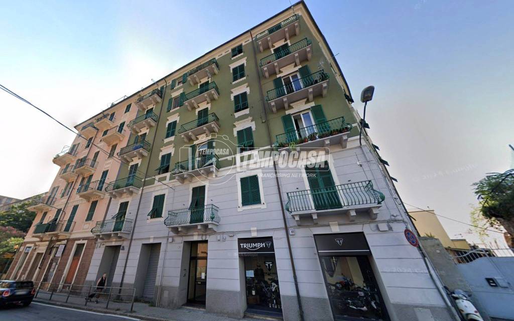 appartamento in vendita a Savona in zona Centro Storico
