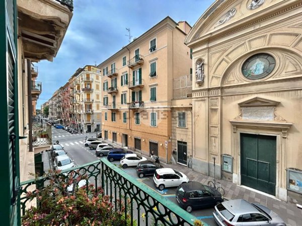 appartamento in vendita a Savona in zona Centro Storico