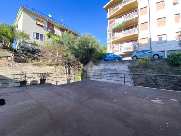 locale di sgombero in vendita a Savona in zona Centro Storico