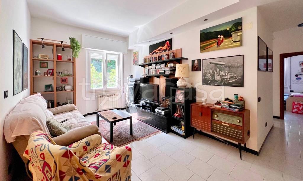 appartamento in vendita a Savona in zona Centro Storico