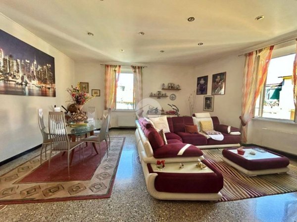 appartamento in vendita a Savona in zona Centro Storico