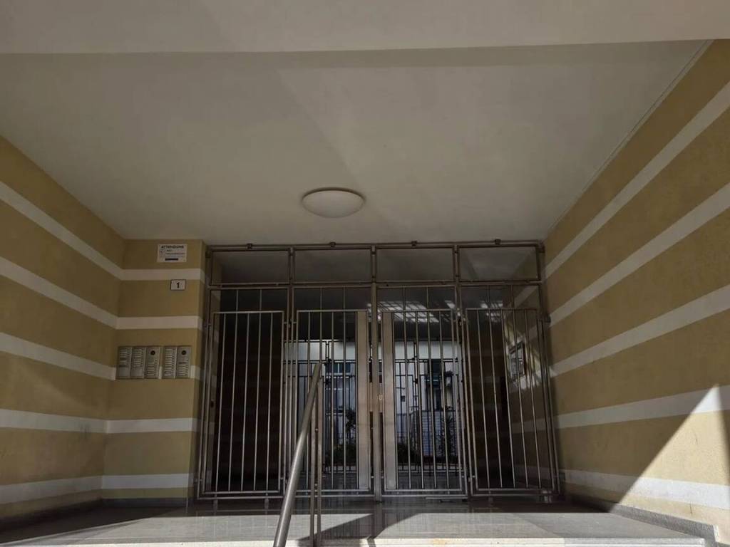 appartamento in vendita a Savona in zona Centro Storico